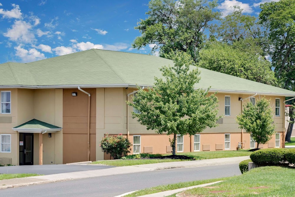 Super 8 by Wyndham Allentown Vending Machine Location