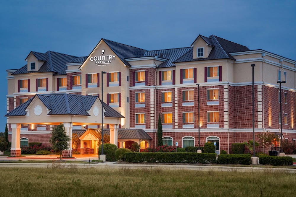 Country Inn & Suites by Radisson, College Station, TX Vending Machine Location