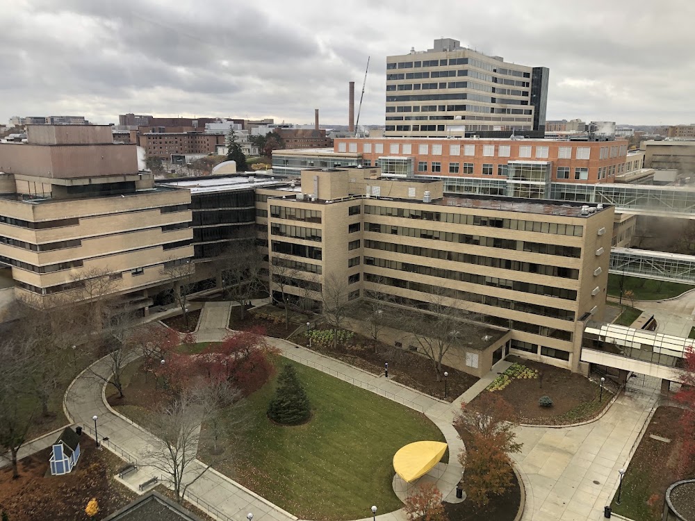 University of Michigan Health Vending Machine Location
