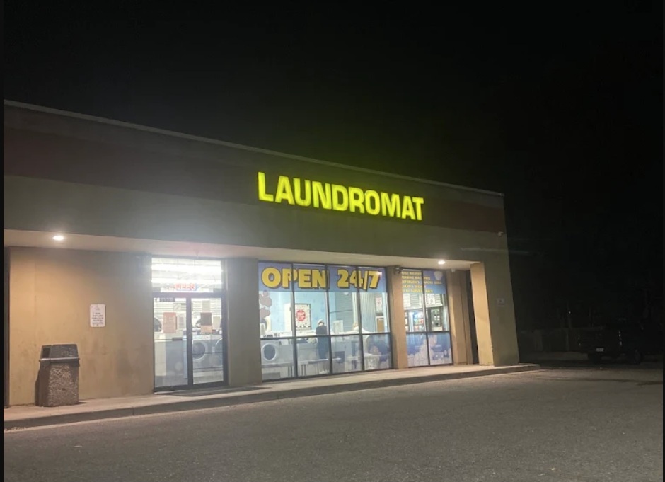 24 hour North Park Coin Laundry Vending Machine Location