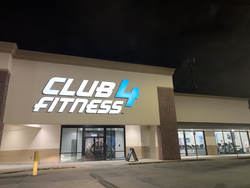 CLUB4 Fitness Lafayette Vending Machine Location
