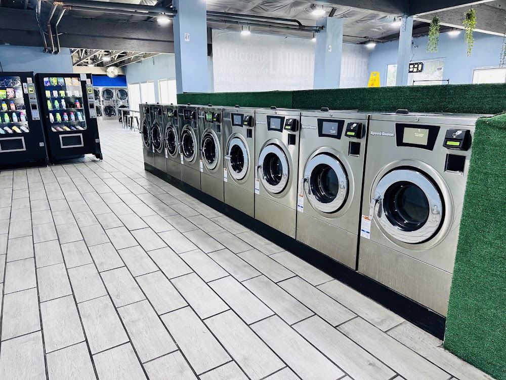 Laundry Lounge Vending Machine Location
