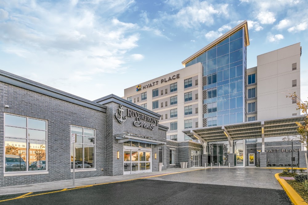 Hyatt Place Wilmington Riverfront Vending Machine Location