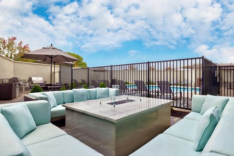 TownePlace Suites by Marriott Sacramento Elk Grove Vending Machine Location
