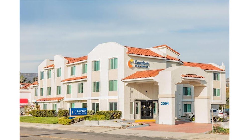 Comfort Inn & Suites Ventura Beach Vending Machine Location