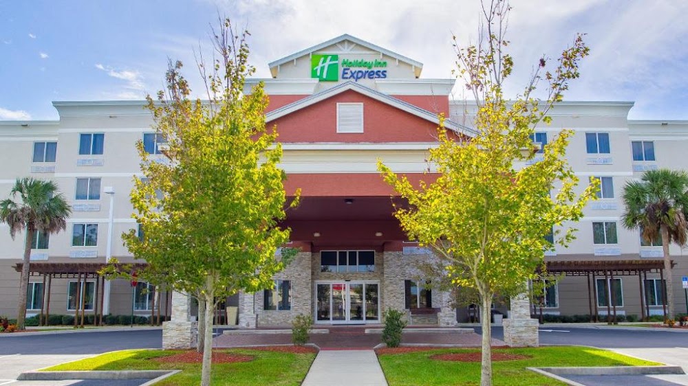 Holiday Inn Express & Suites Palm Bay by IHG Vending Machine Location
