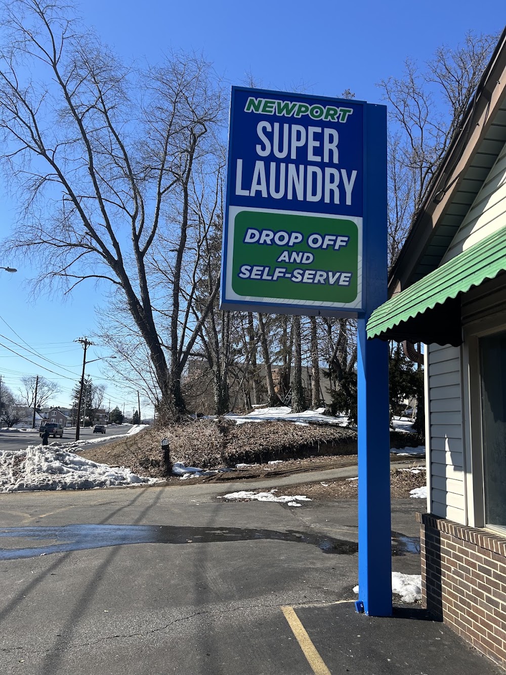 Newport Super Laundry Vending Machine Location