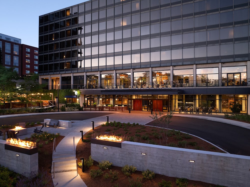 Hotel Champlain Burlington, Curio Collection by Hilton Vending Machine Location