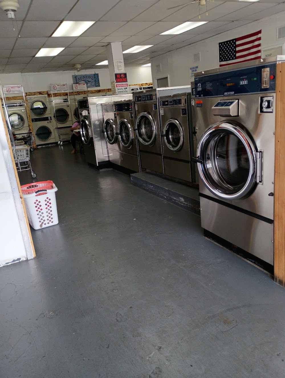 Blue Ridge coin Laundry LLC Vending Machine Location