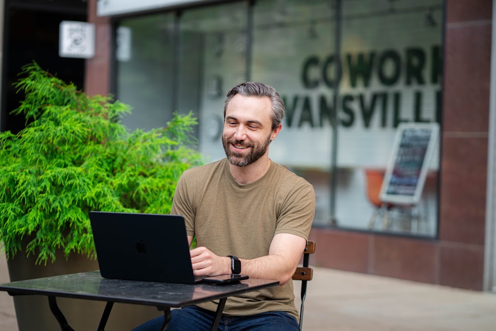 COWORK EVANSVILLE Vending Machine Location