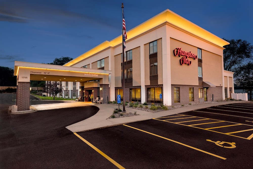 Hampton Inn Rochester Vending Machine Location