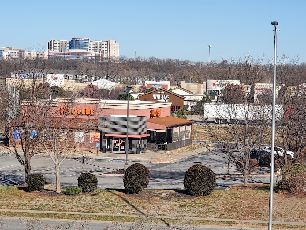 Holiday Inn Express & Suites Independence-Kansas City by IHG Vending Machine Location