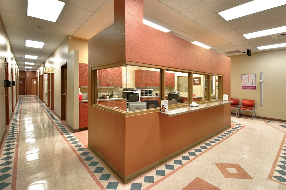 Adelante Healthcare Vending Machine Location