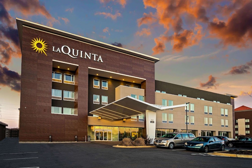 La Quinta Inn & Suites by Wyndham Tuscaloosa University Vending Machine Location