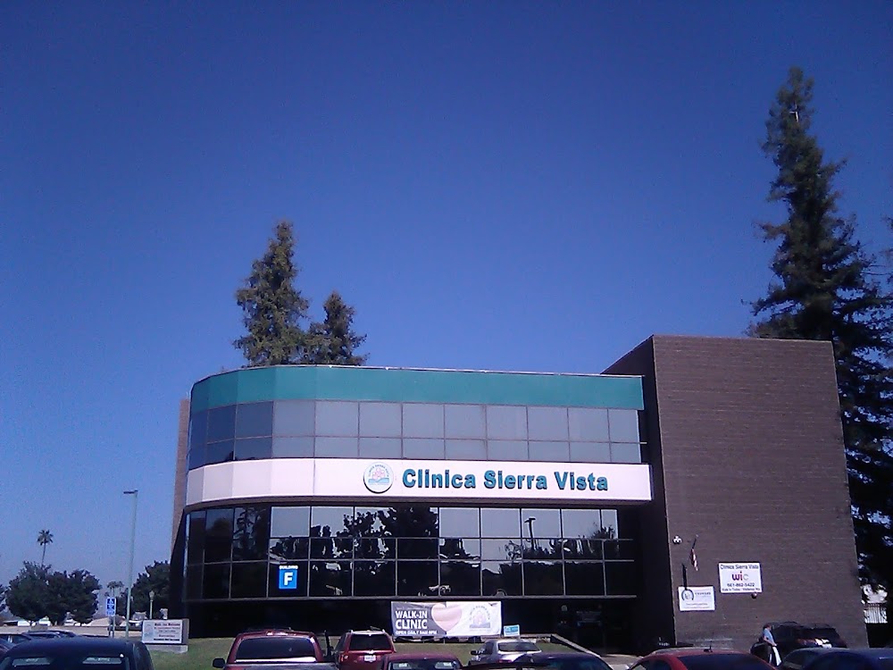 Clinica Sierra Vista - 34th Street Community Health Center Vending Machine Location