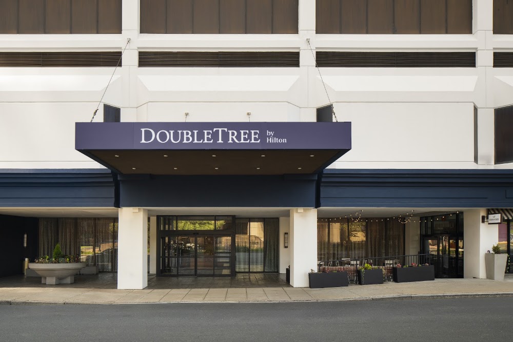 DoubleTree by Hilton Hartford Downtown Vending Machine Location