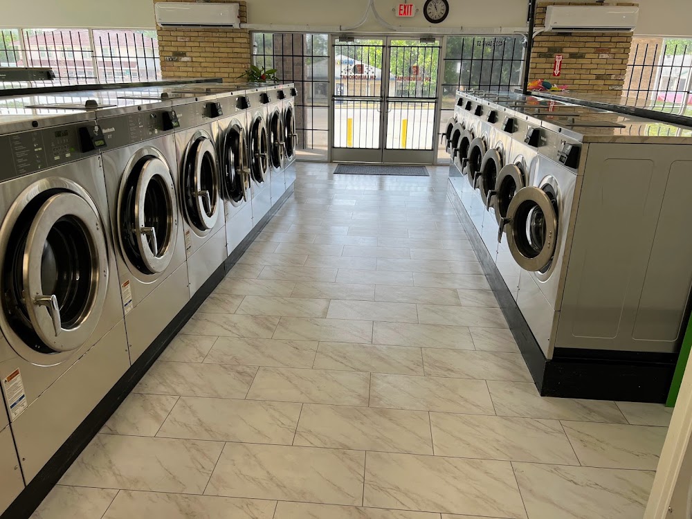 SM Laundromat Vending Machine Location