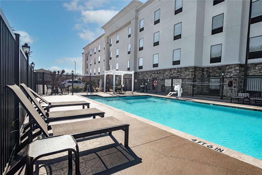Hampton Inn & Suites New Braunfels Vending Machine Location