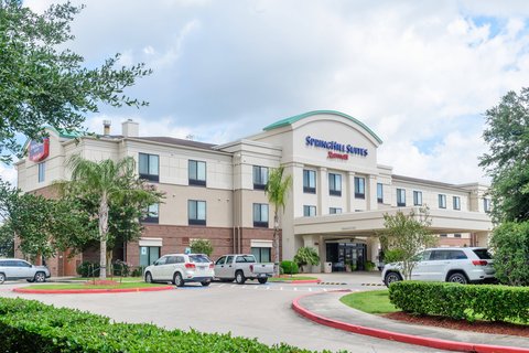 SpringHill Suites by Marriott Houston Pearland Vending Machine Location