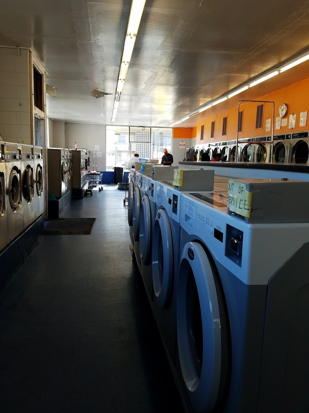 Holiday Coin Laundry Vending Machine Location