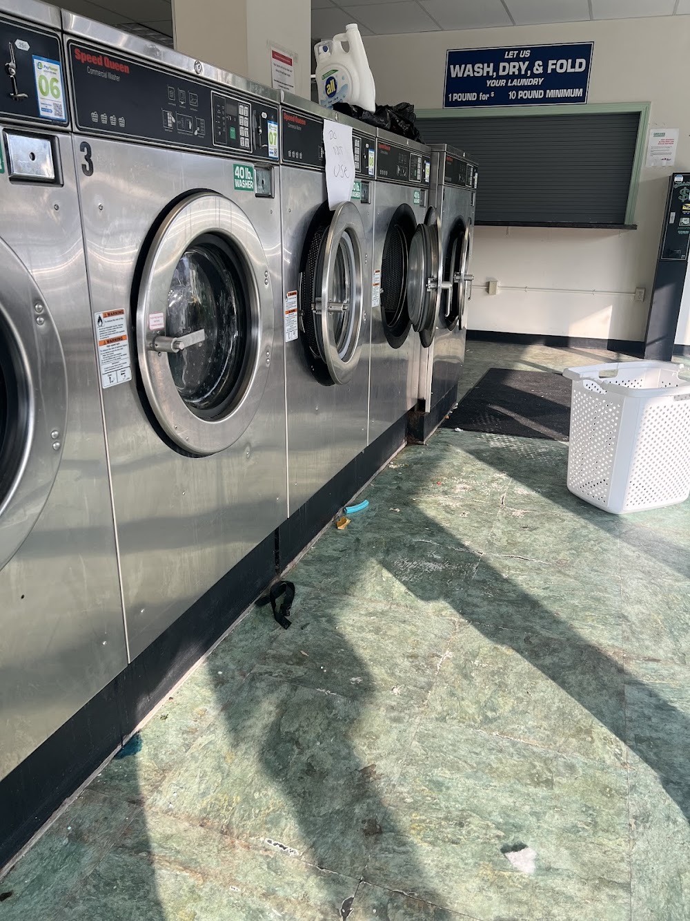 Greers Laundromat Vending Machine Location