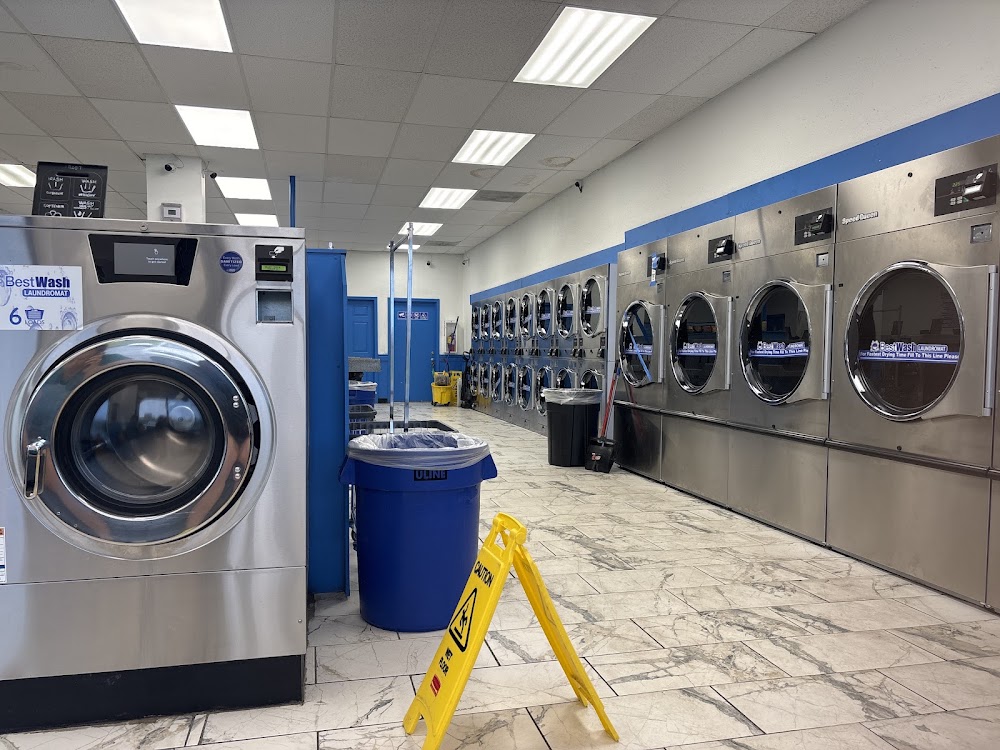 Best Wash Laundromats Vending Machine Location