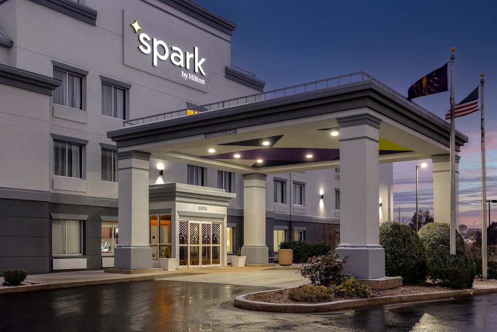Spark by Hilton Evansville East IN Vending Machine Location
