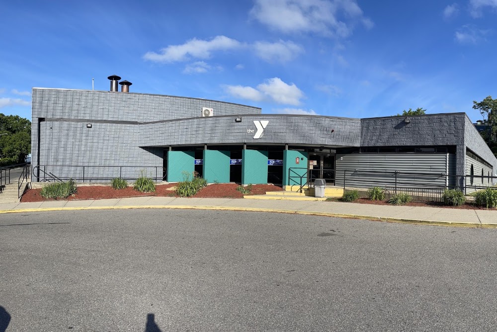 Greater Lowell Family YMCA Vending Machine Location