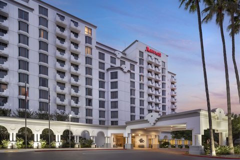 Costa Mesa Marriott Vending Machine Location