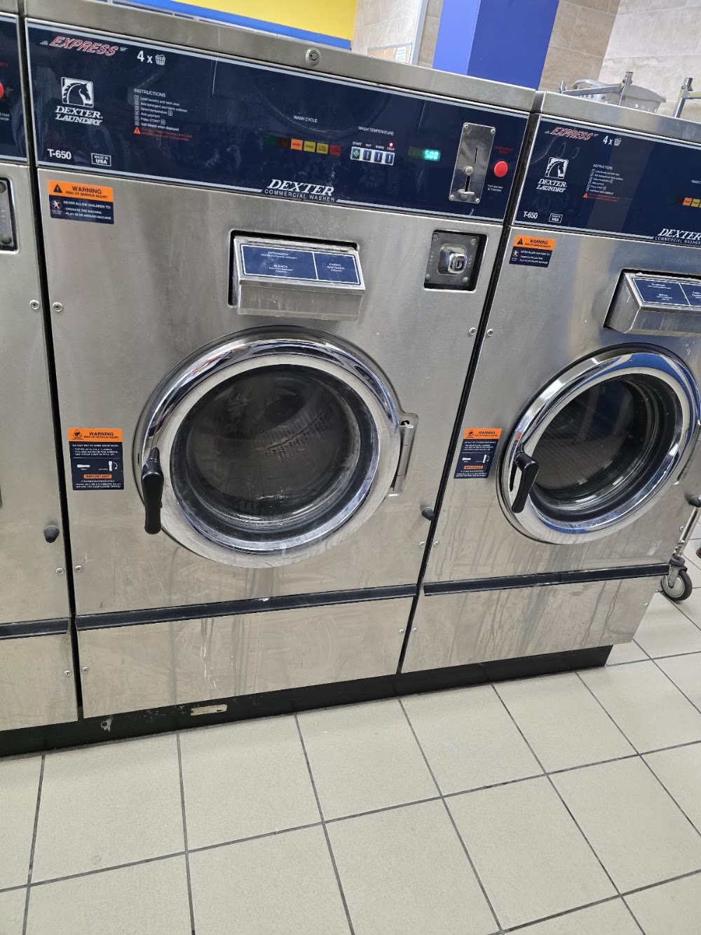 Hollywood Coin Laundry Vending Machine Location