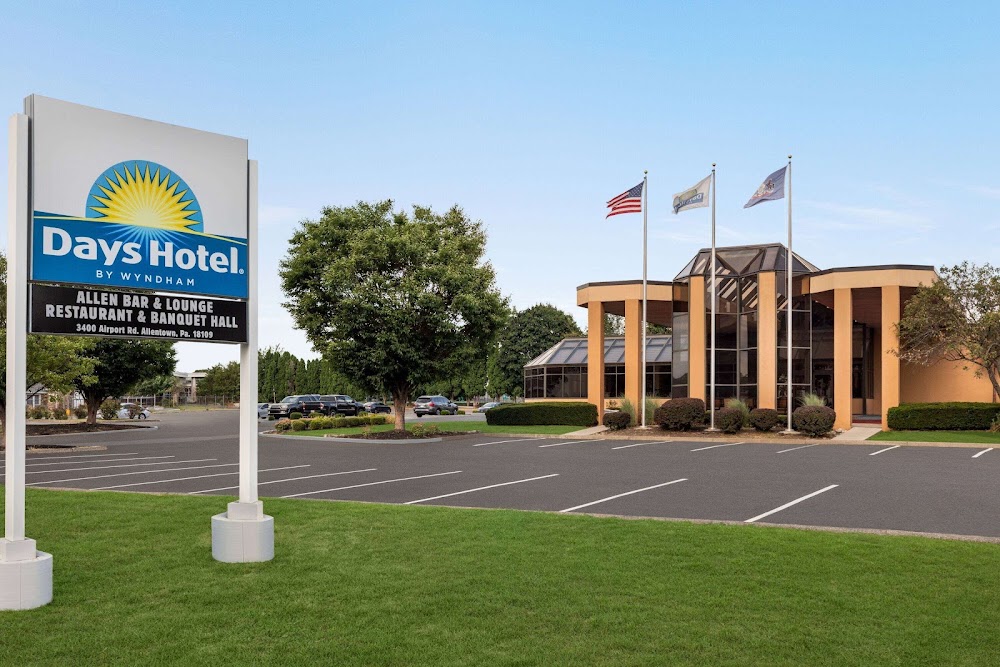 Days Hotel by Wyndham Allentown Airport / Lehigh Valley Vending Machine Location