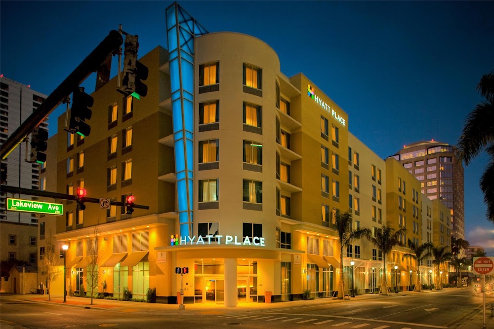 Hyatt Place West Palm Beach/Downtown Vending Machine Location