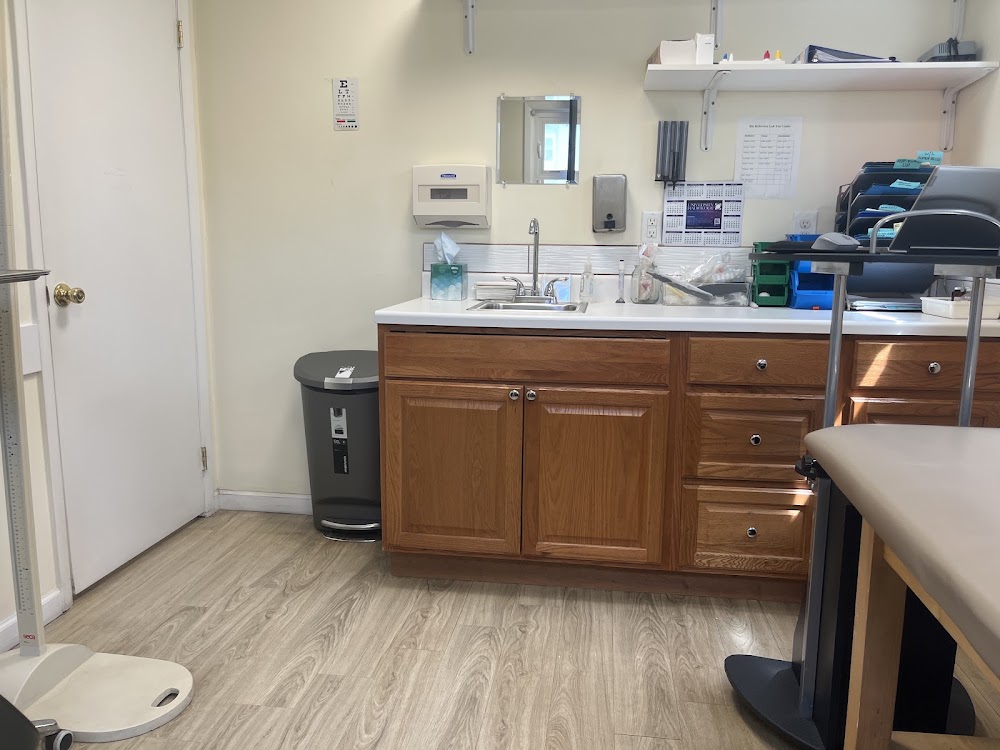 Community Medical Care Vending Machine Location