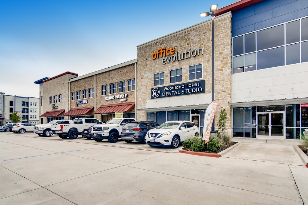 Office Evolution - Conroe/Woodlands, TX Vending Machine Location