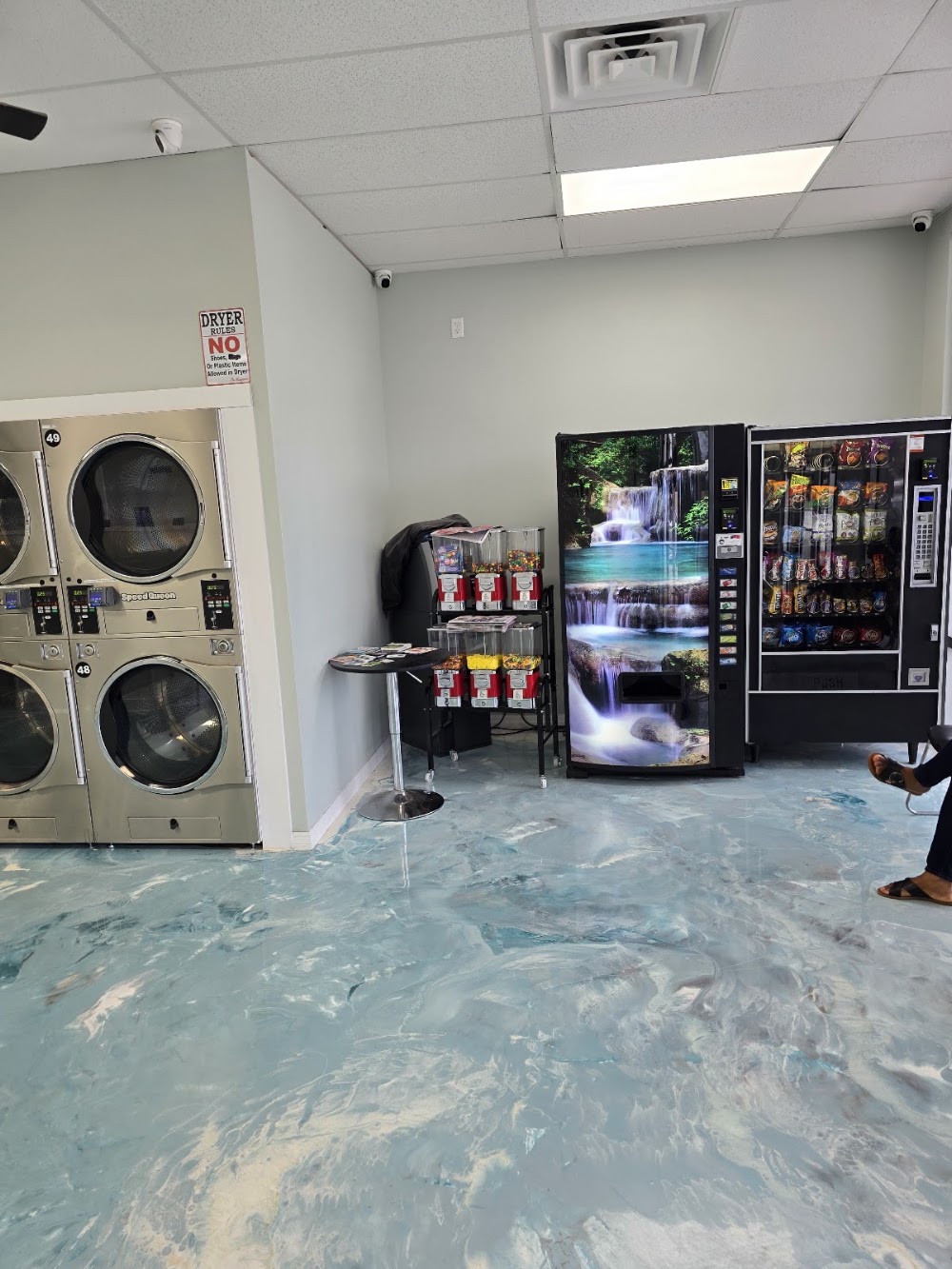 Coin Laundry Vending Machine Location