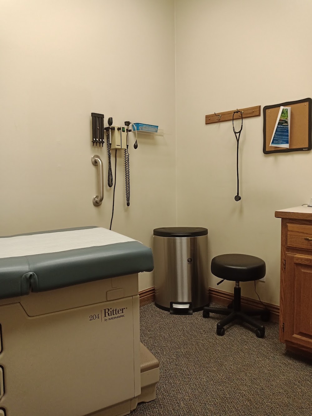 Intermountain Health Utah Valley Clinic - Family Medicine Vending Machine Location