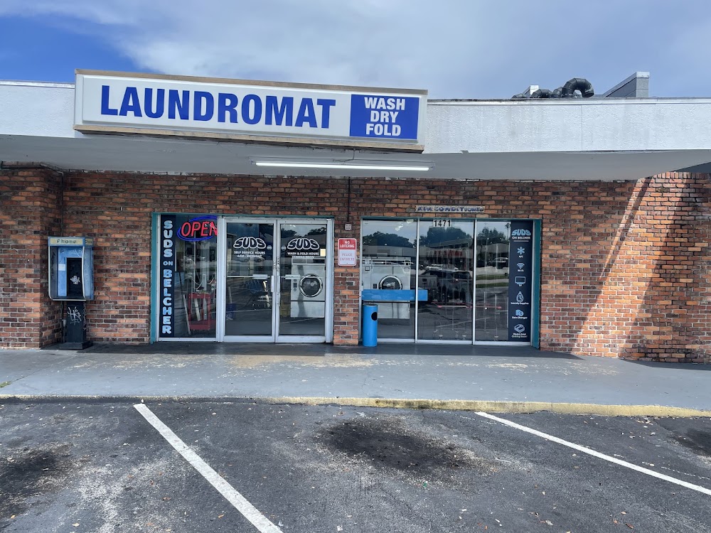 Suds On Belcher Laundromat Vending Machine Location