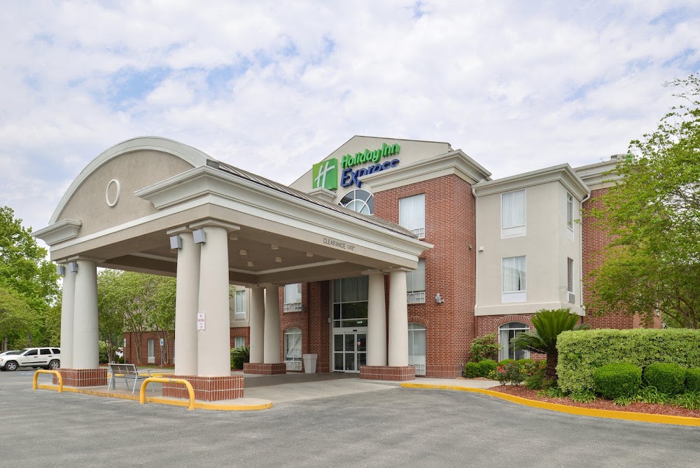 Holiday Inn Express & Suites Lafayette by IHG Vending Machine Location