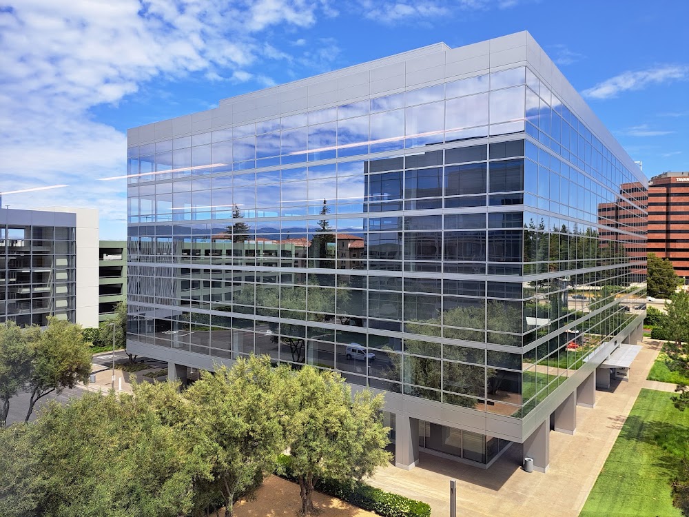 Santa Clara Square Office Vending Machine Location
