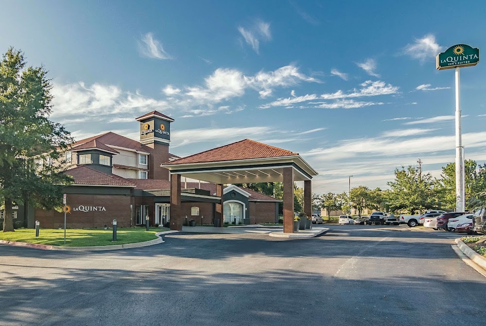 La Quinta Inn & Suites by Wyndham Oklahoma City Norman Vending Machine Location