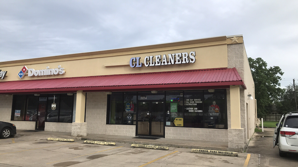 CL Cleaners Vending Machine Location