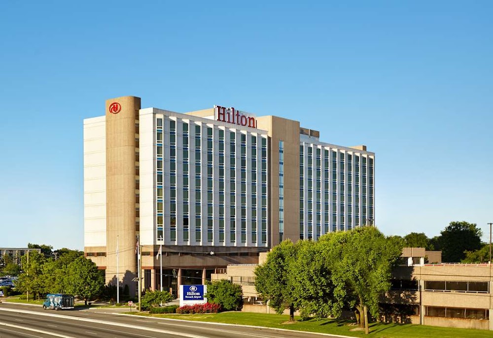 Hilton Newark Airport Vending Machine Location