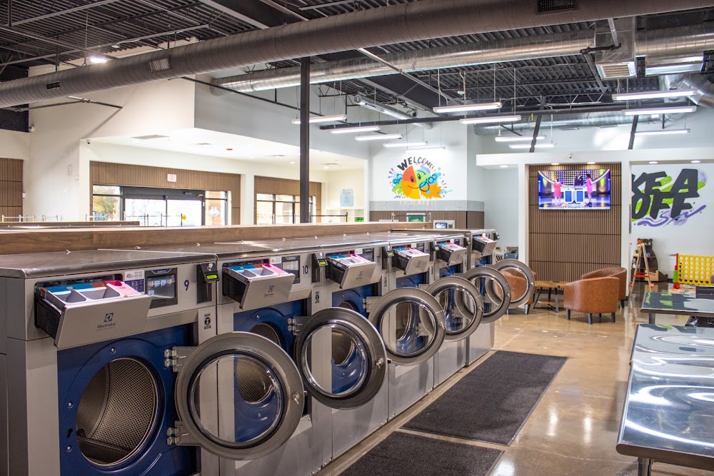Laundry Lounge Vending Machine Location