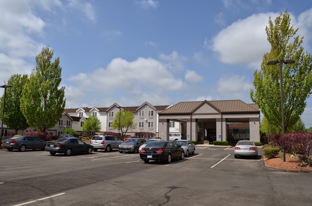 Best Western Hartford Hotel & Suites Vending Machine Location