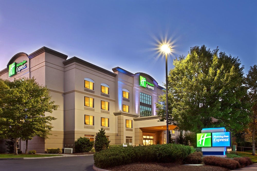 Holiday Inn Express Portland West/Hillsboro by IHG Vending Machine Location