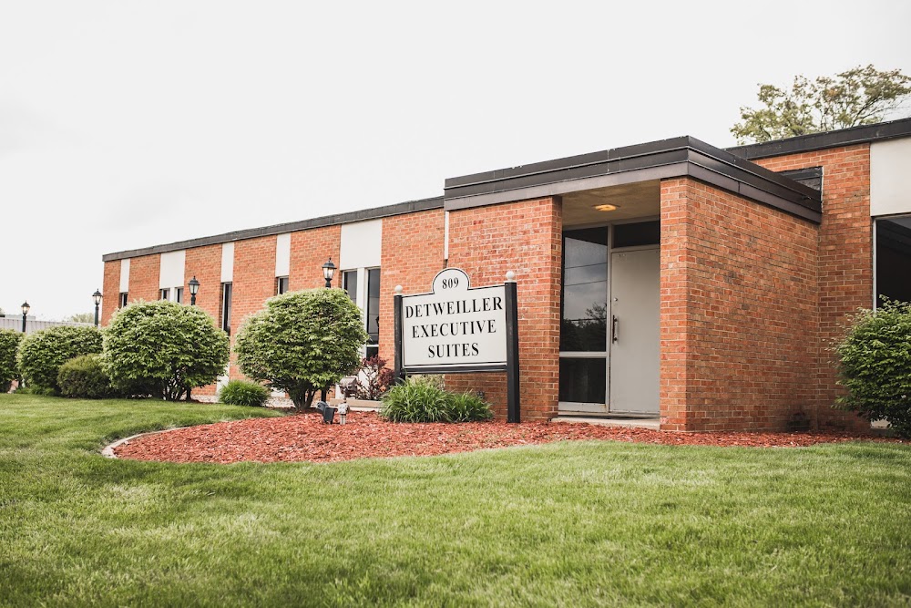 Detweiller Executive Suites (DES Peoria) Vending Machine Location