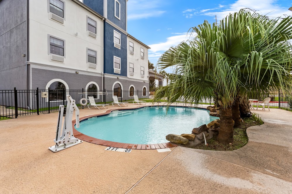 Sonesta Essential Beaumont Vending Machine Location