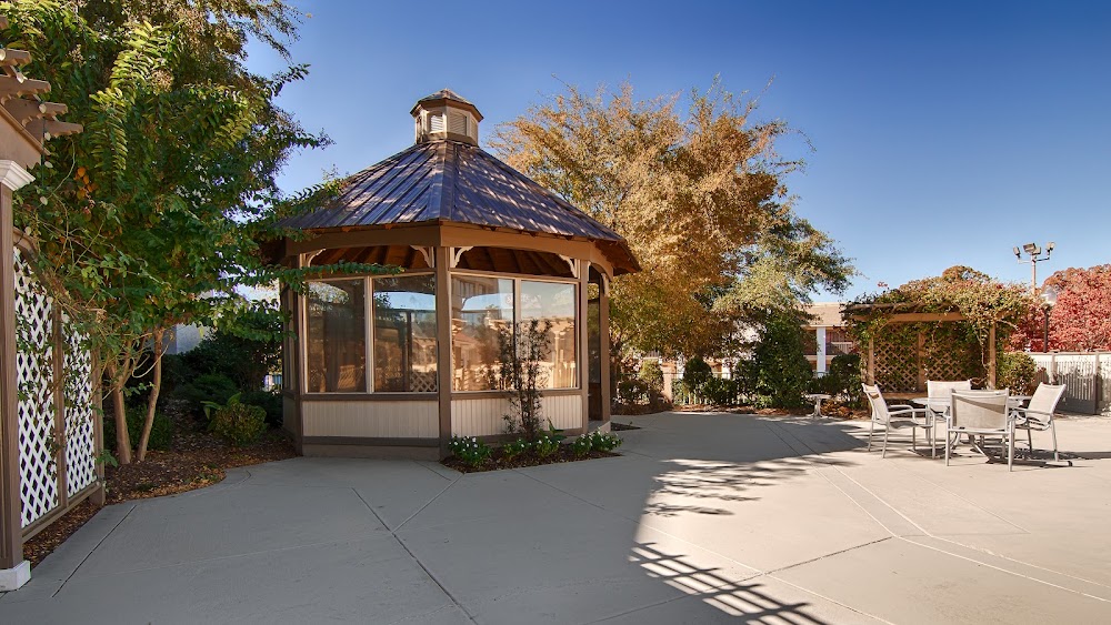 DoubleTree by Hilton Hotel Fayetteville Vending Machine Location