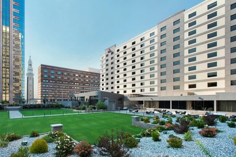 Marriott Springfield Downtown Vending Machine Location