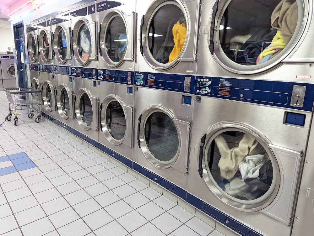 Laundry24 Vending Machine Location